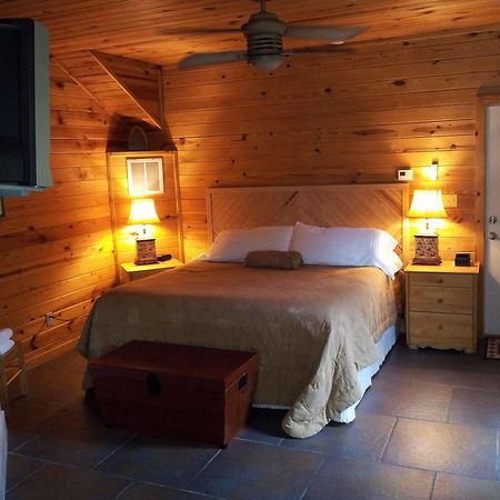 Cabins At Sugar Mountain Appartement Eureka Springs Buitenkant foto